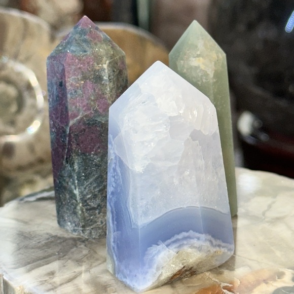 Blue Lace Agate, Aventurine and Ruby and Kyanite Crystal Points! - Picture 3 of 6